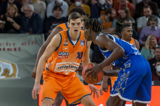 我可以帮你 我可以帮你