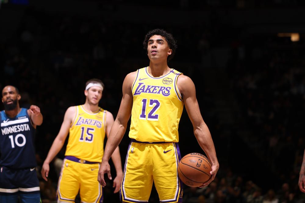 后防线上的 后防线上的